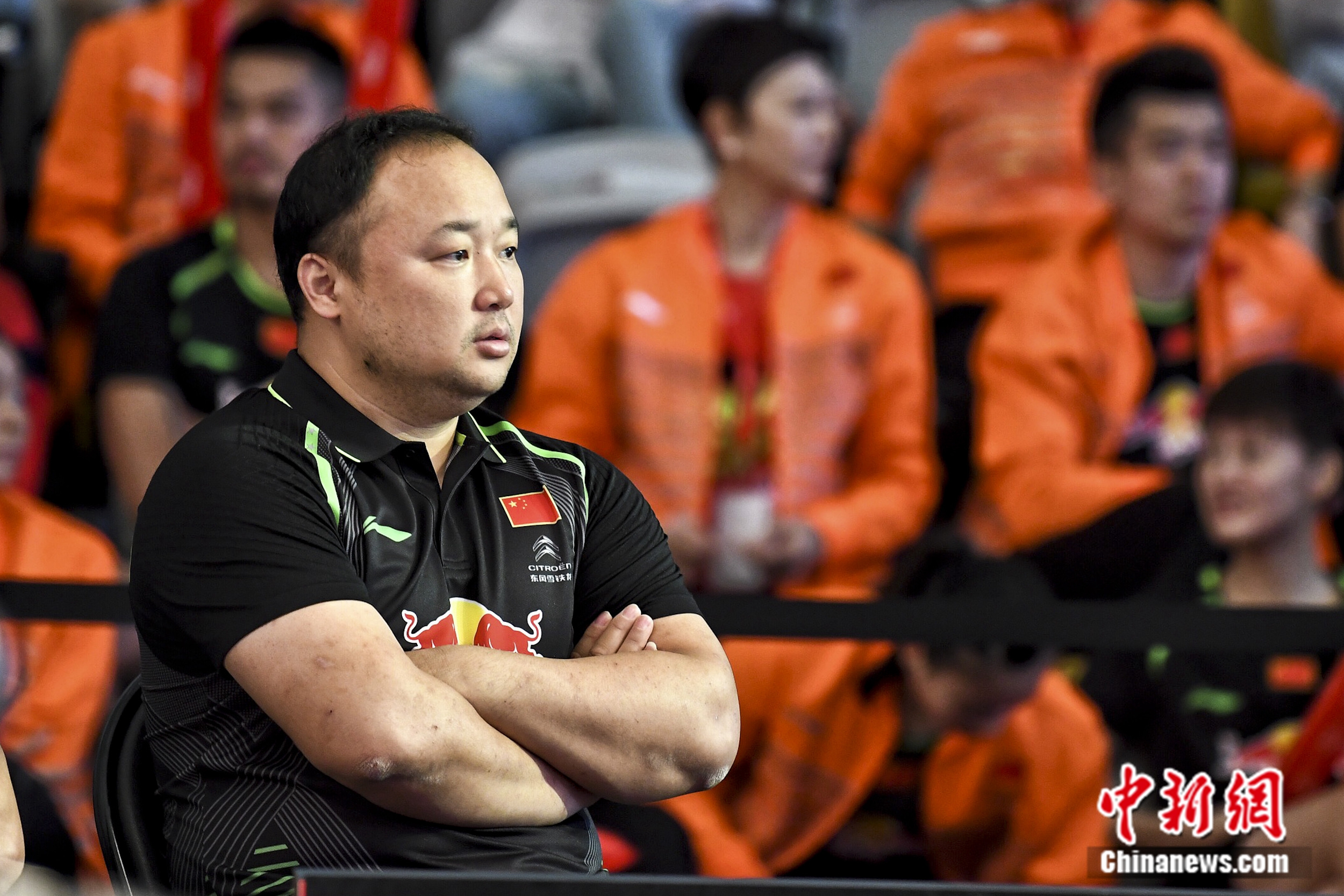 张军引领中国羽毛球队全力备战巴黎奥运，冲击