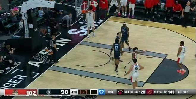 杨瀚森鏖战34分钟砍18+7 帮助撕裂之城险胜奥斯汀