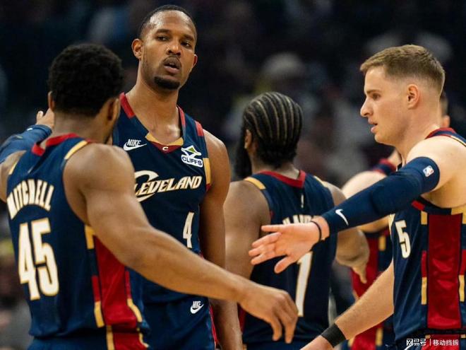 绿军客场力克骑士三连胜 骑士板凳深度不足难阻