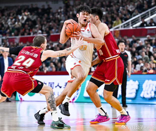 王浩然33分力克迪亚洛，成国家队锋线新希望